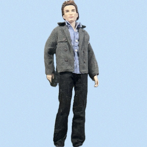 BARBIE Pink Label ~ Edward TWILIGHT Collectible Doll Mint in Box! - Picture 2 of 15